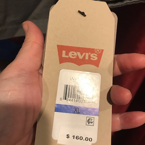 Levi’s jacket - Picture 3 of 4